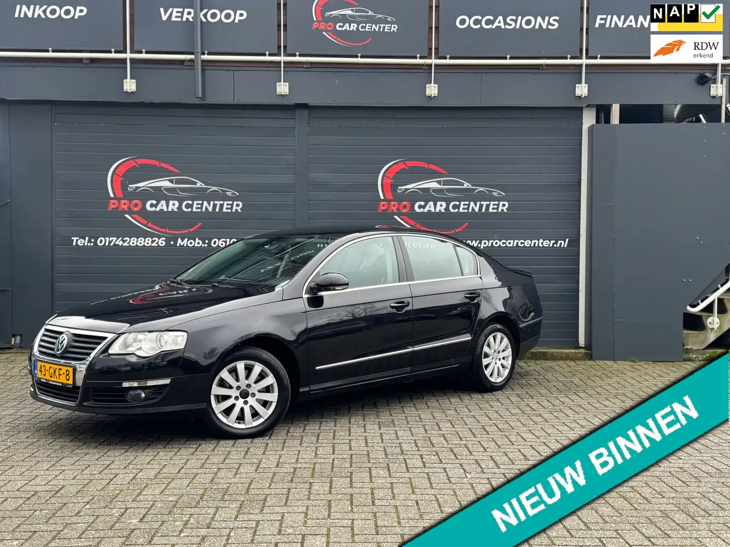 Volkswagen Passat 1.4 TSI Comfortline CLIMATE|CRUISE|V-A PDC|NAP|LMV Schwarz - 1