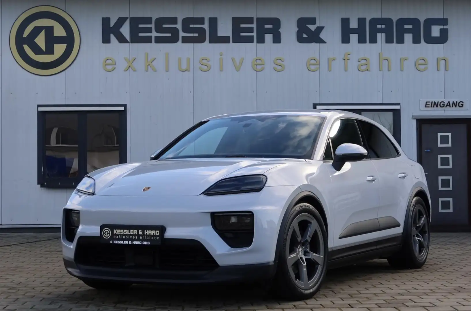 Porsche Macan 4#LUFT#Privacy#ACC#21ZOLL##STOCK## Grey - 1