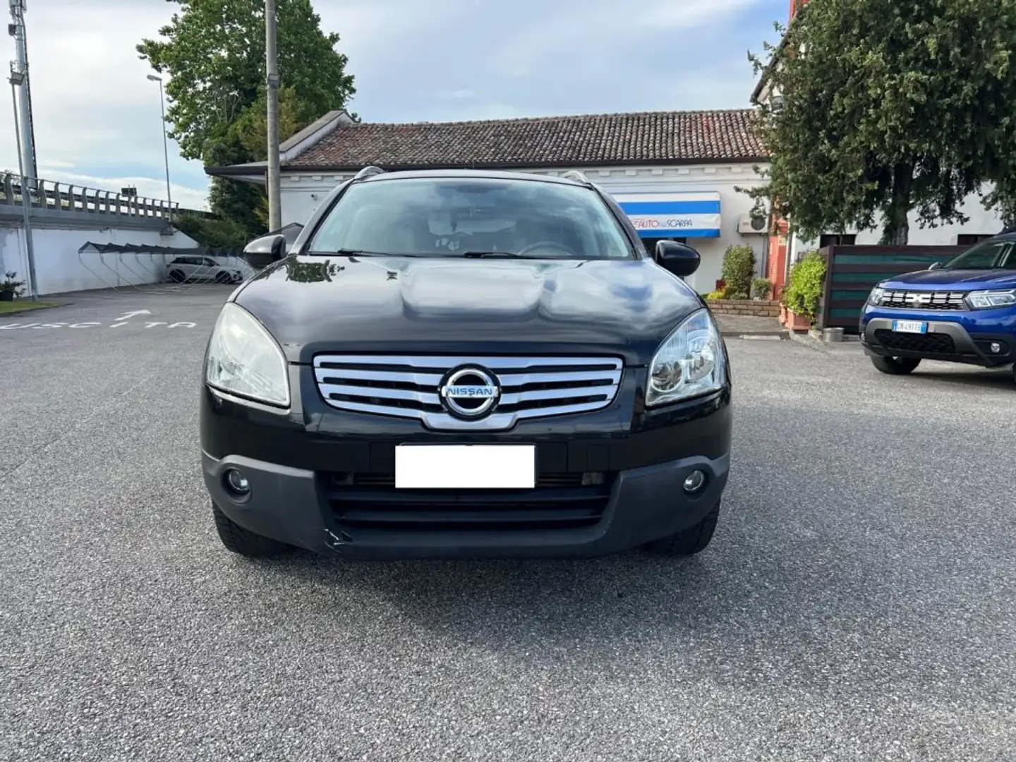 Nissan Qashqai+2 2.0 dCi DPF Tekna 7 POSTI Schwarz - 2