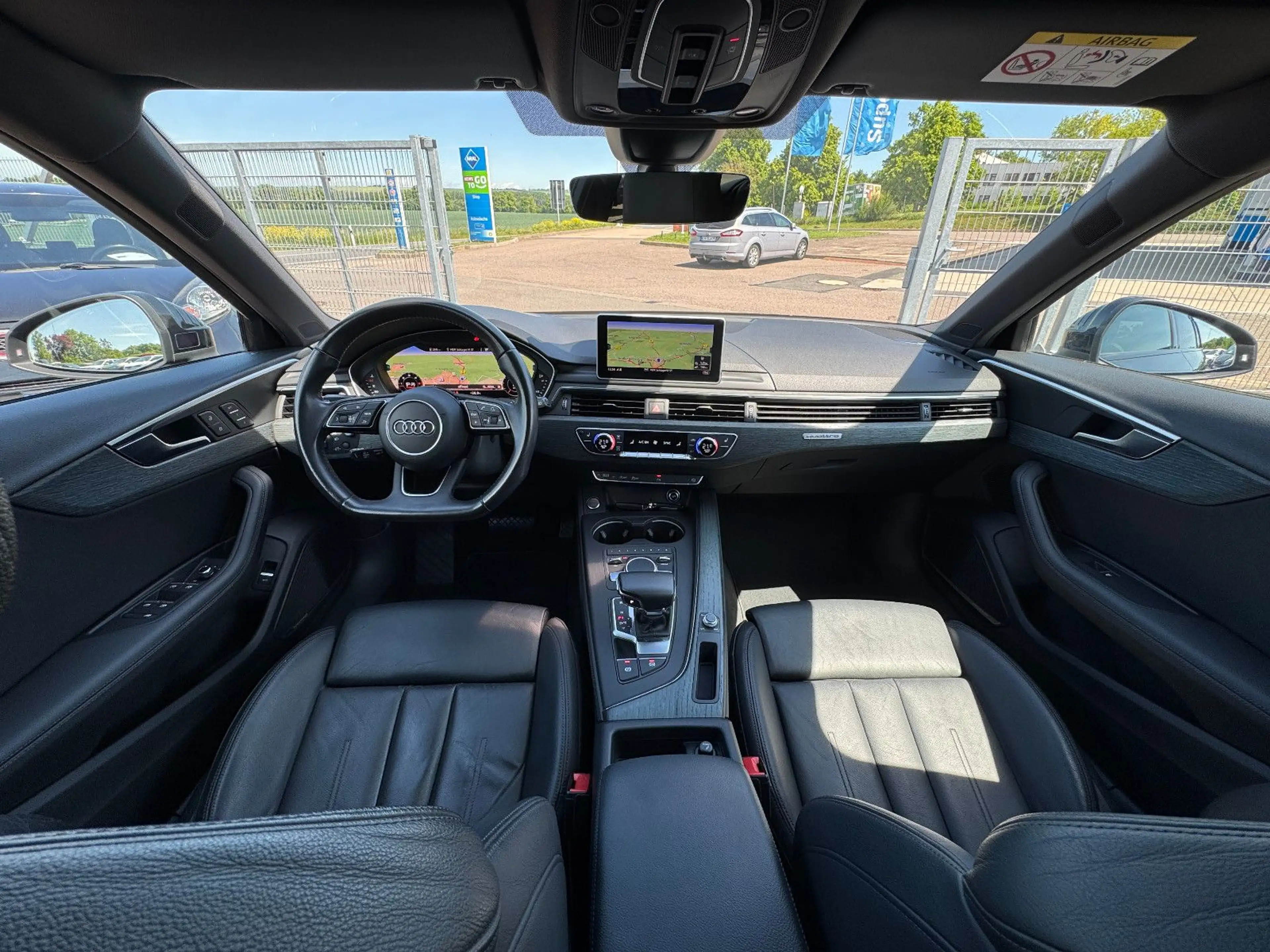 Audi A4 3x S-Line sport Pano Navi Led Acc Tmp Kamera — photo 14