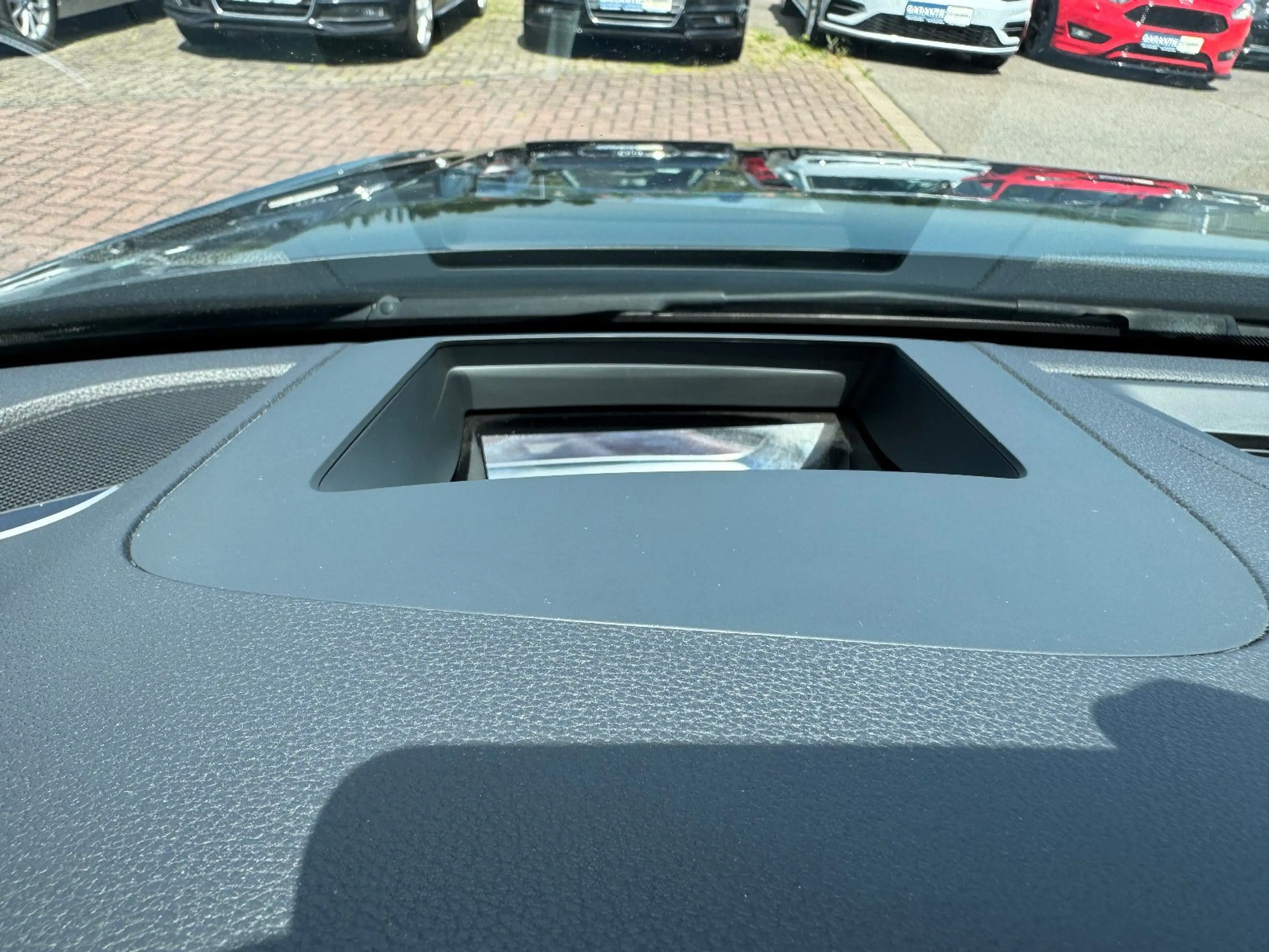 Audi A4 3x S-Line sport Pano Navi Led Acc Tmp Kamera — photo 28