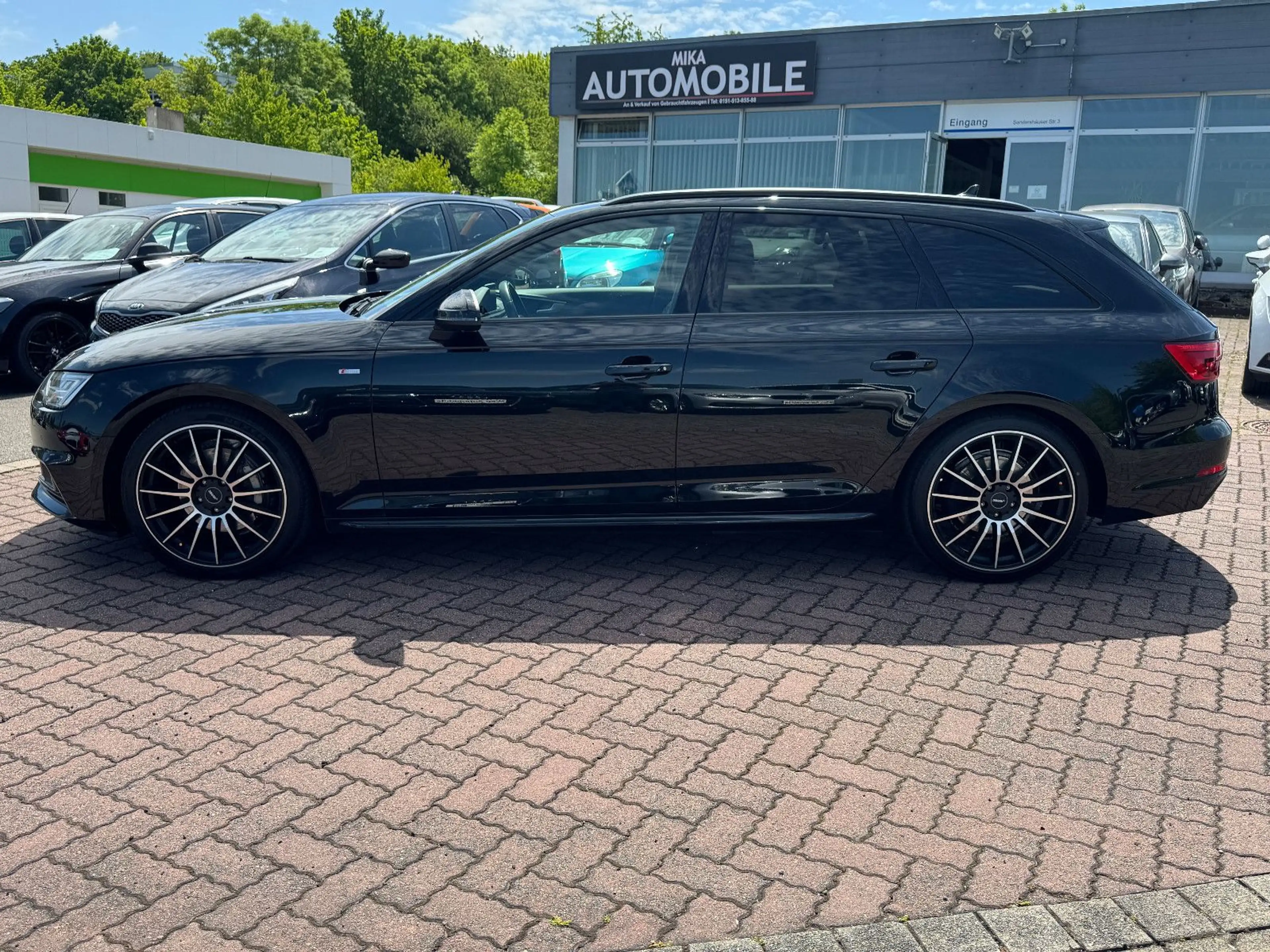 Audi A4 3x S-Line sport Pano Navi Led Acc Tmp Kamera — photo 7