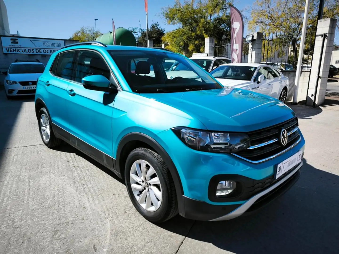 Volkswagen T-Cross 1.0 TSI Advance 81kW Azul - 1
