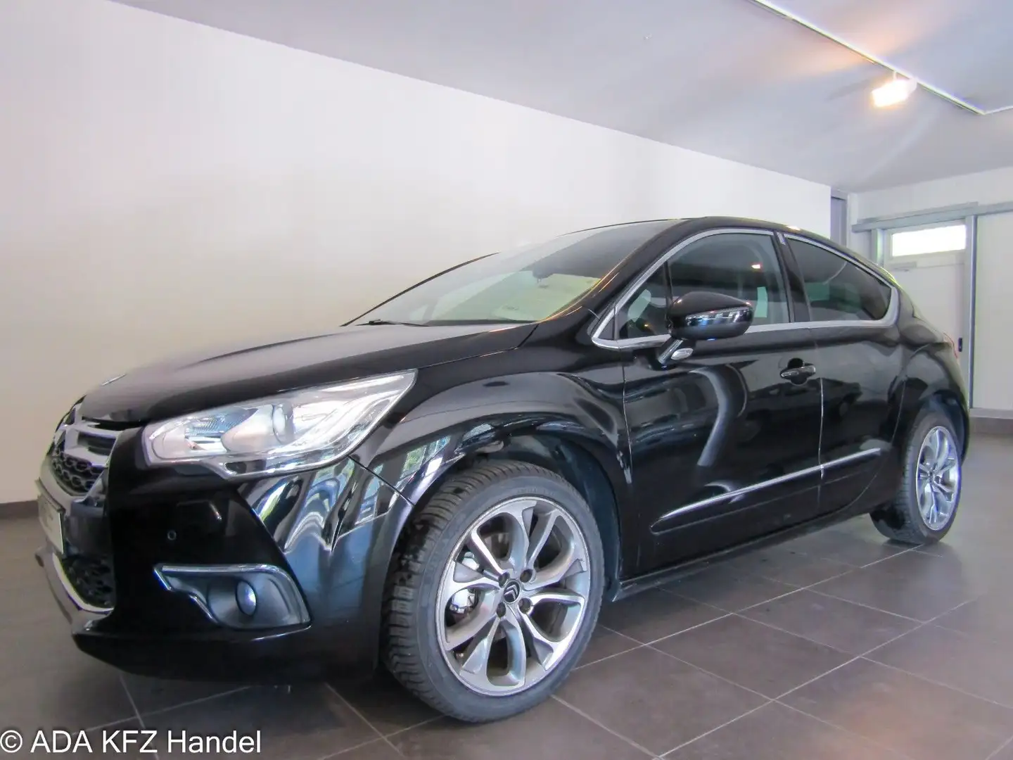 Citroen DS4 SoChic,PDS,Navi,Neu Zahhnriemen,HU&AU Neu Noir - 1