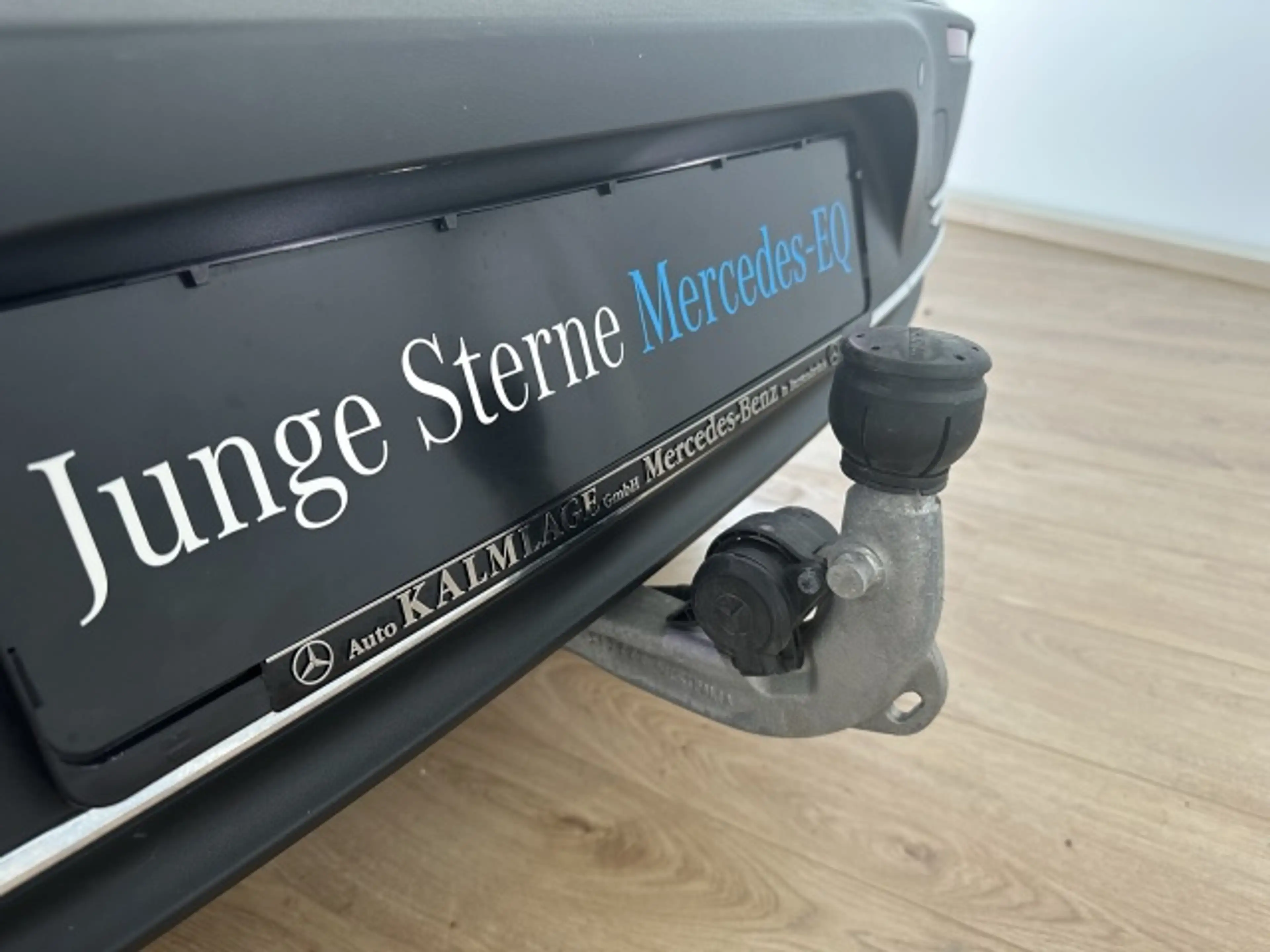 Mercedes-Benz EQA 250 EQA 250 Progressive AHK+TOTWINKEL+PANO+RFK+LED — photo 9