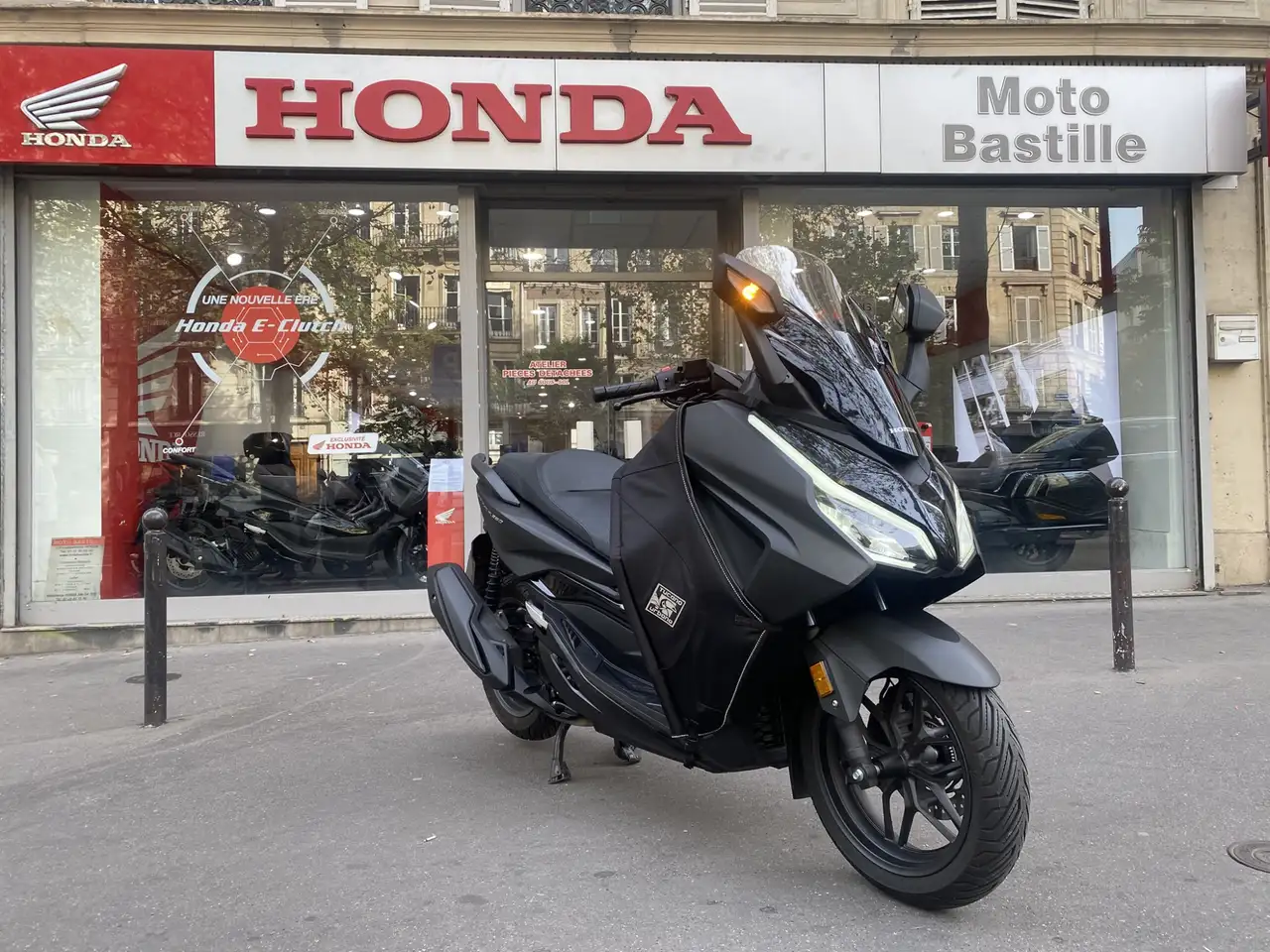 Honda Forza 350