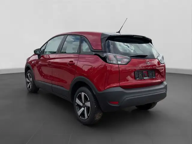 Opel Crossland view 3
