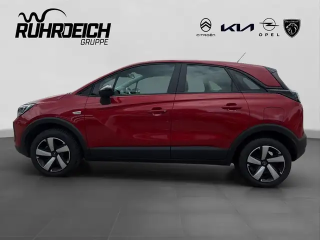 Opel Crossland view 2