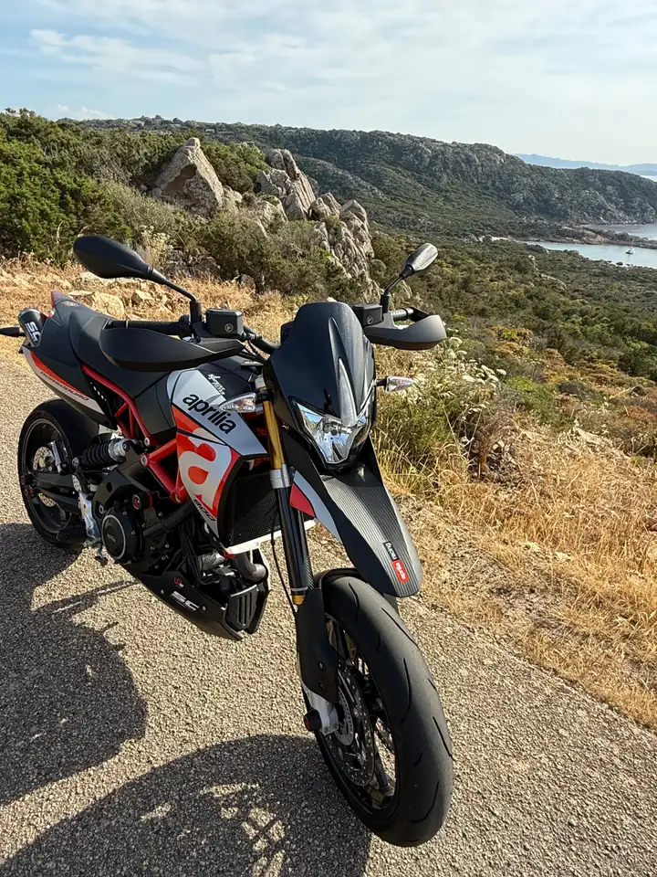 Aprilia Dorsoduro