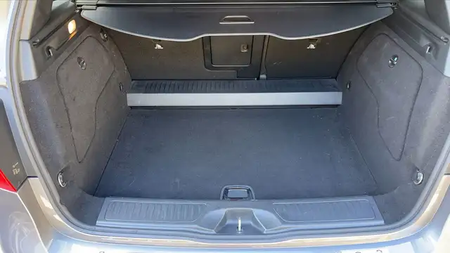 Mercedes-Benz Unknown Model view 14