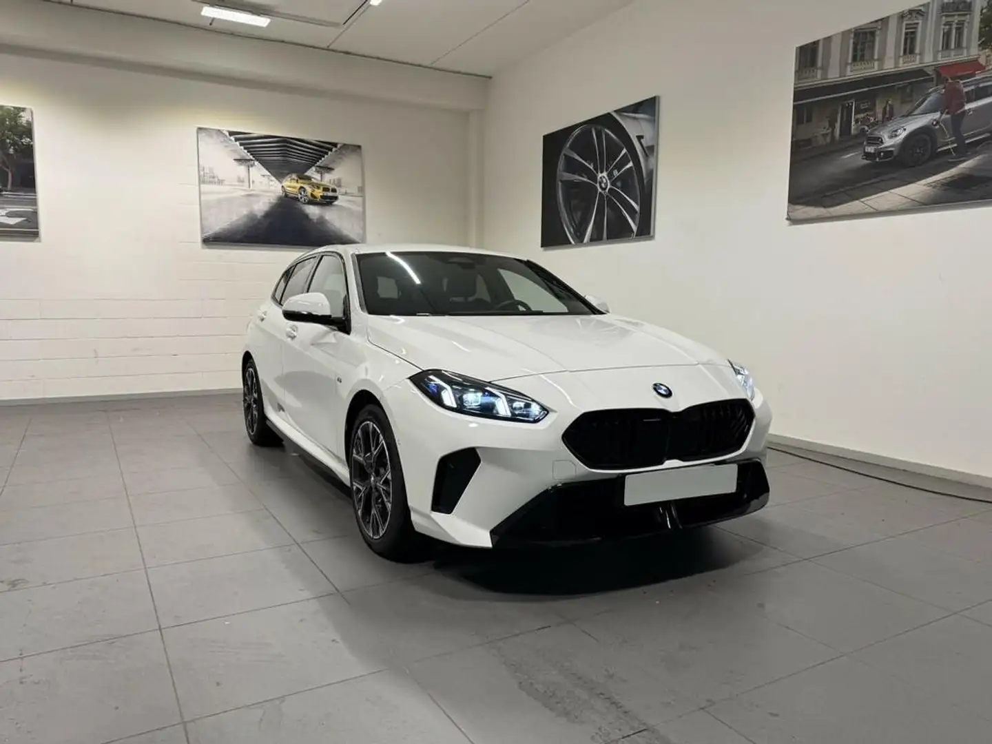 BMW 118 d MSport Pro auto Bianco - 2
