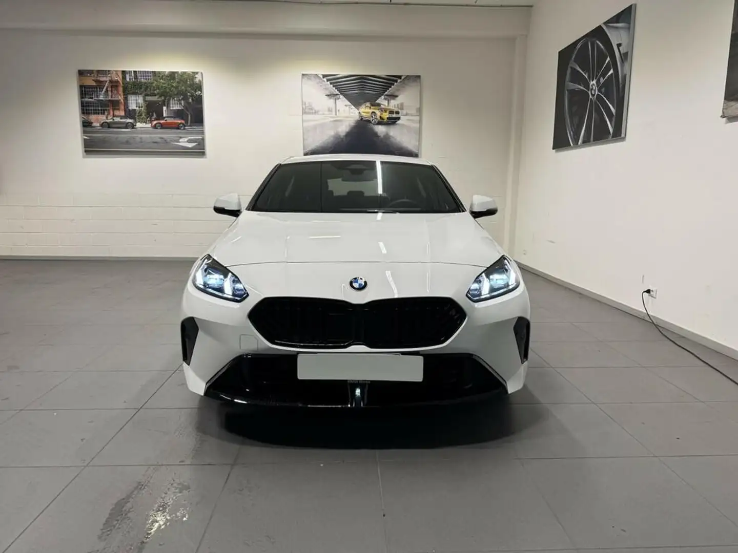 BMW 118 d MSport Pro auto Bianco - 1