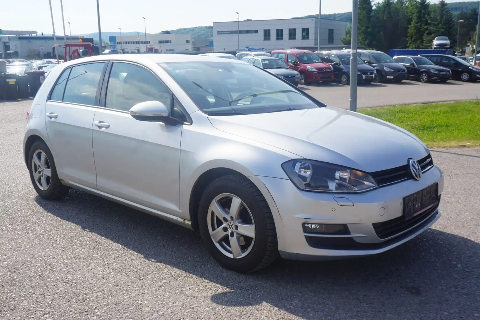 Volkswagen Golf VII 1.6 TDI BlueMotion Tech. Trendline (EURO Grau - 2
