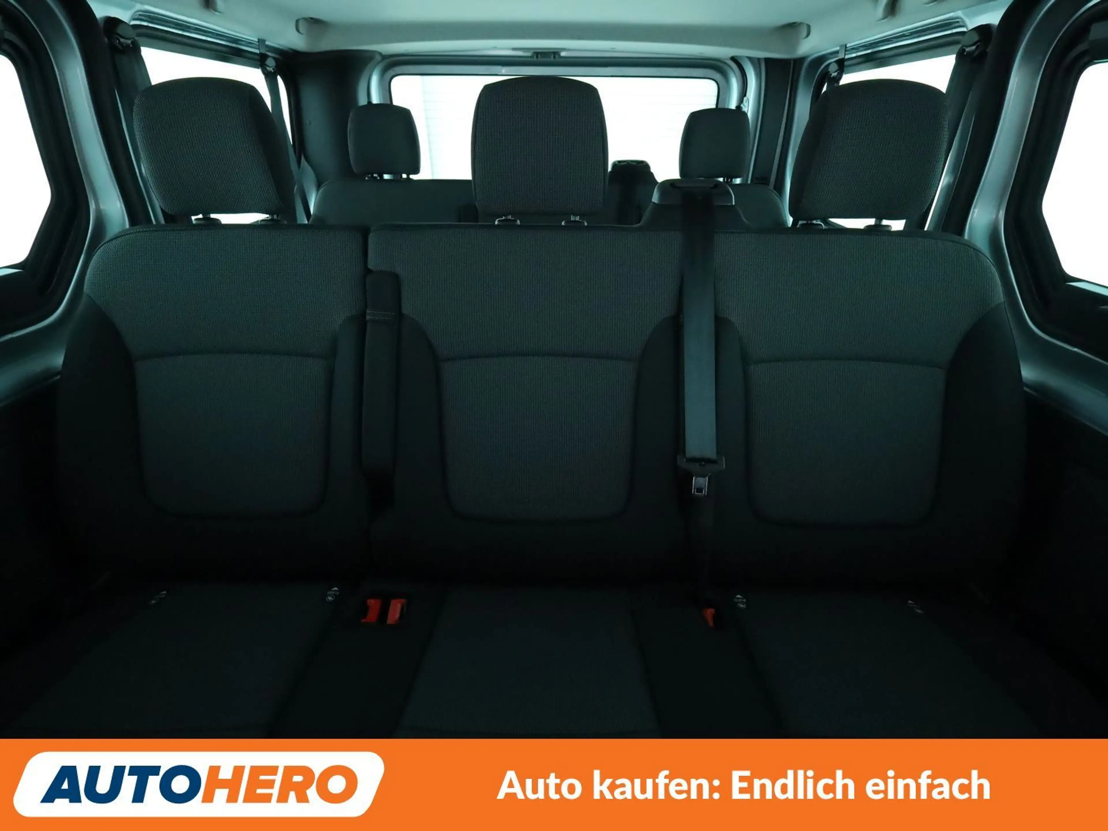 Nissan Primastar 2.0 dCi L1H1 2,8t Tekna*NAVI*CAM*PDC*SHZ* — photo 15