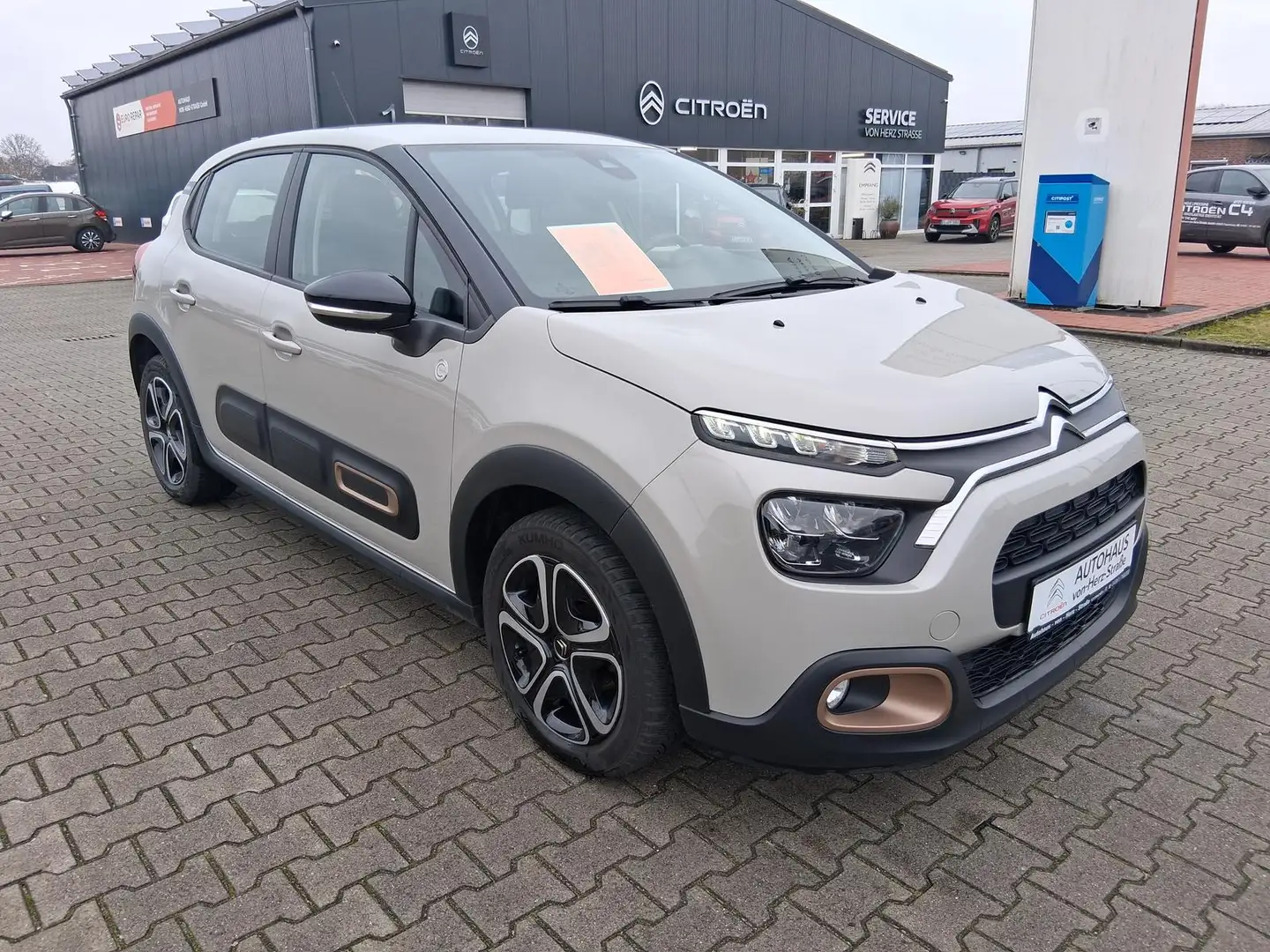 Citroen C3 C-Series Metallic - 2