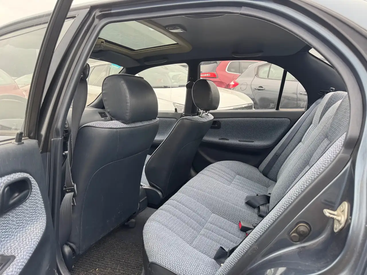 Toyota Corolla 1.3 XLi Automaat eerste eigenaar APK tot juli 2027, foto 10