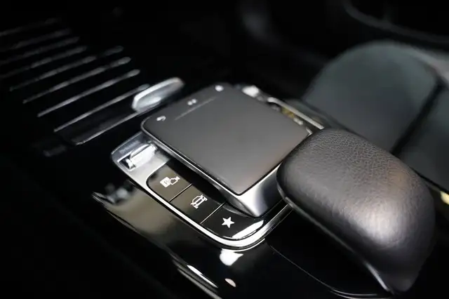 Mercedes-Benz Cla Class view 15