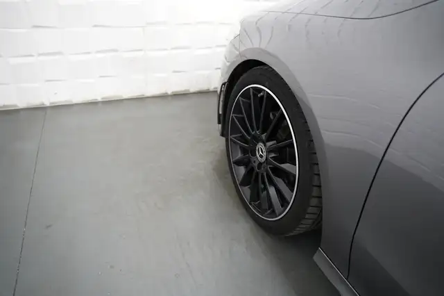 Mercedes-Benz Cla Class view 29