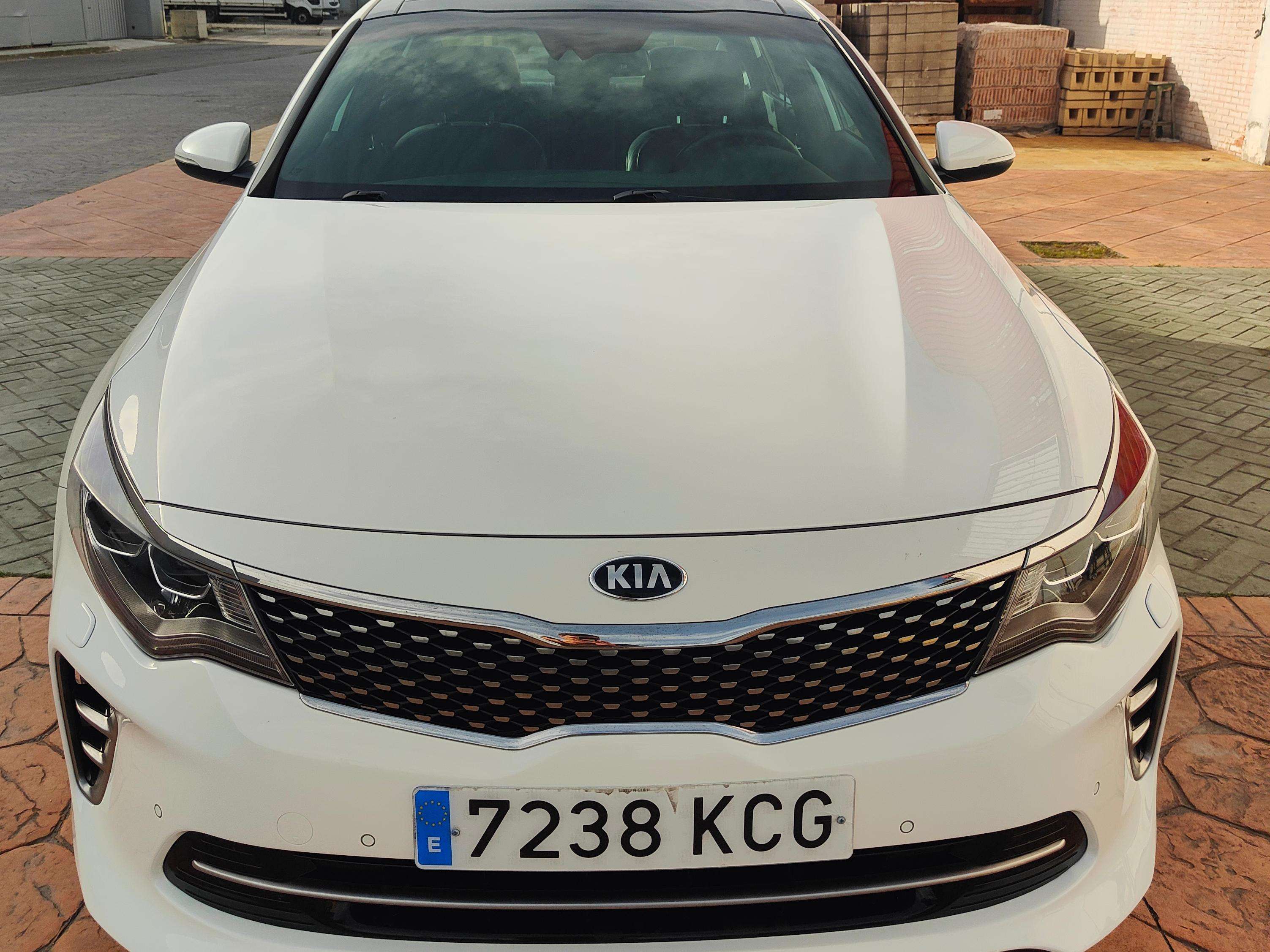 Kia Optima Optima 1.7CRDI Eco-Dynamics Business Business - foto 1