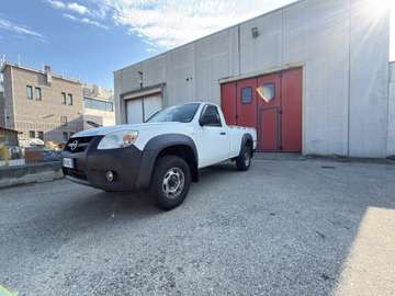 2.5 td single cab Hot 143cv