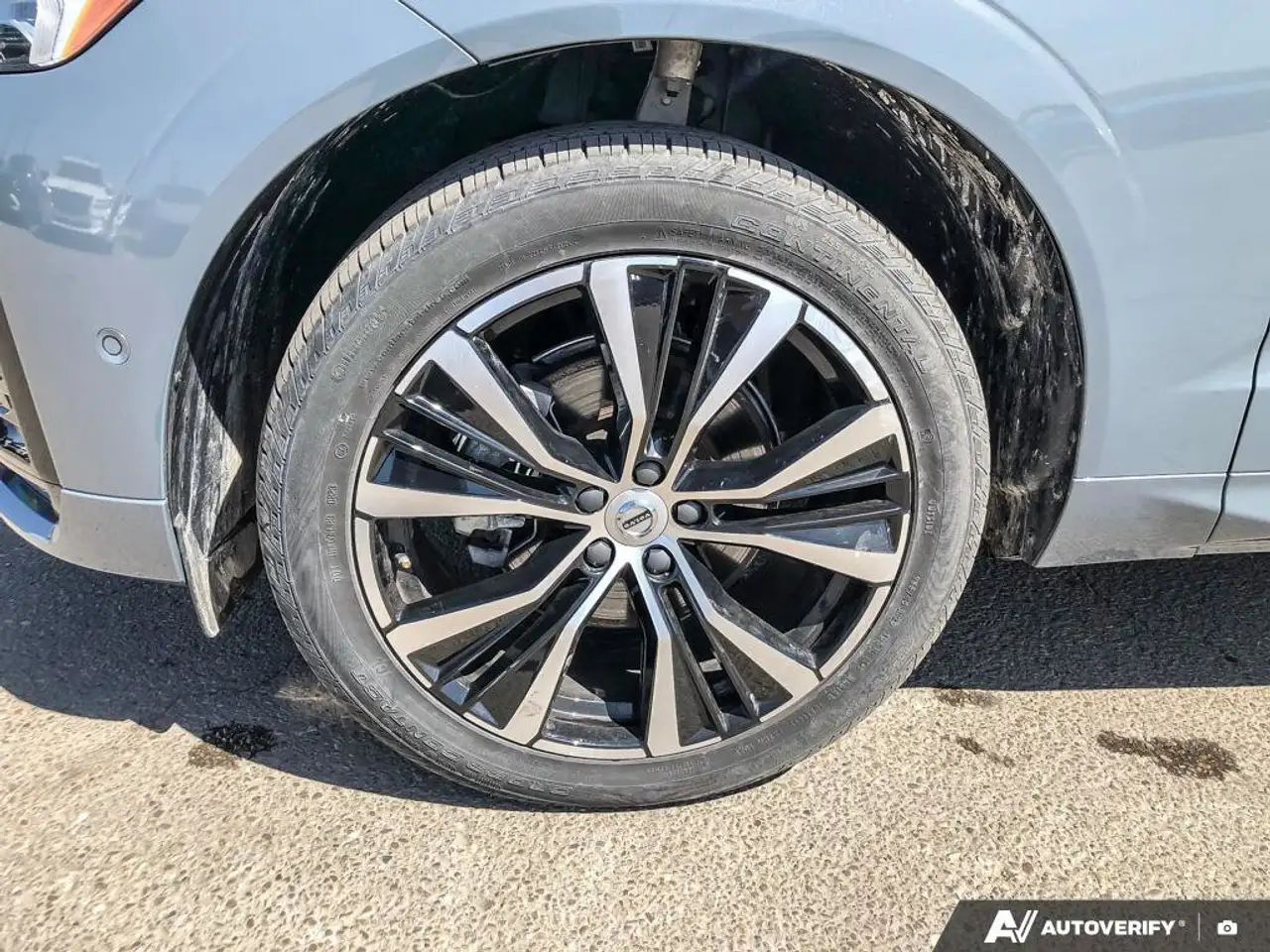 Volvo XC60 снимка Volvo XC60