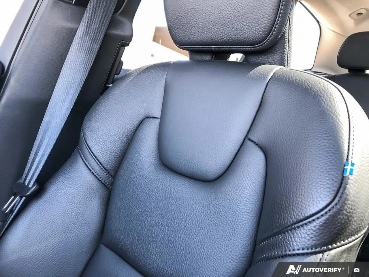 Volvo XC60 снимка Volvo XC60