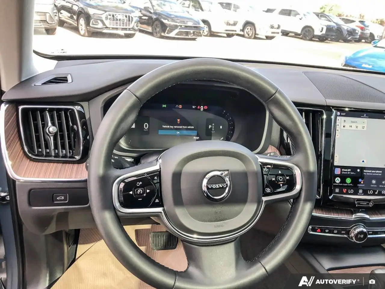 Volvo XC60 photo Volvo XC60