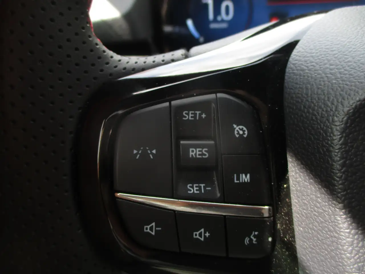 Ford Puma 1.0 EcoBoost mHEV ST-Line !!!!! 6000 km !!!!!, миниатюра 6