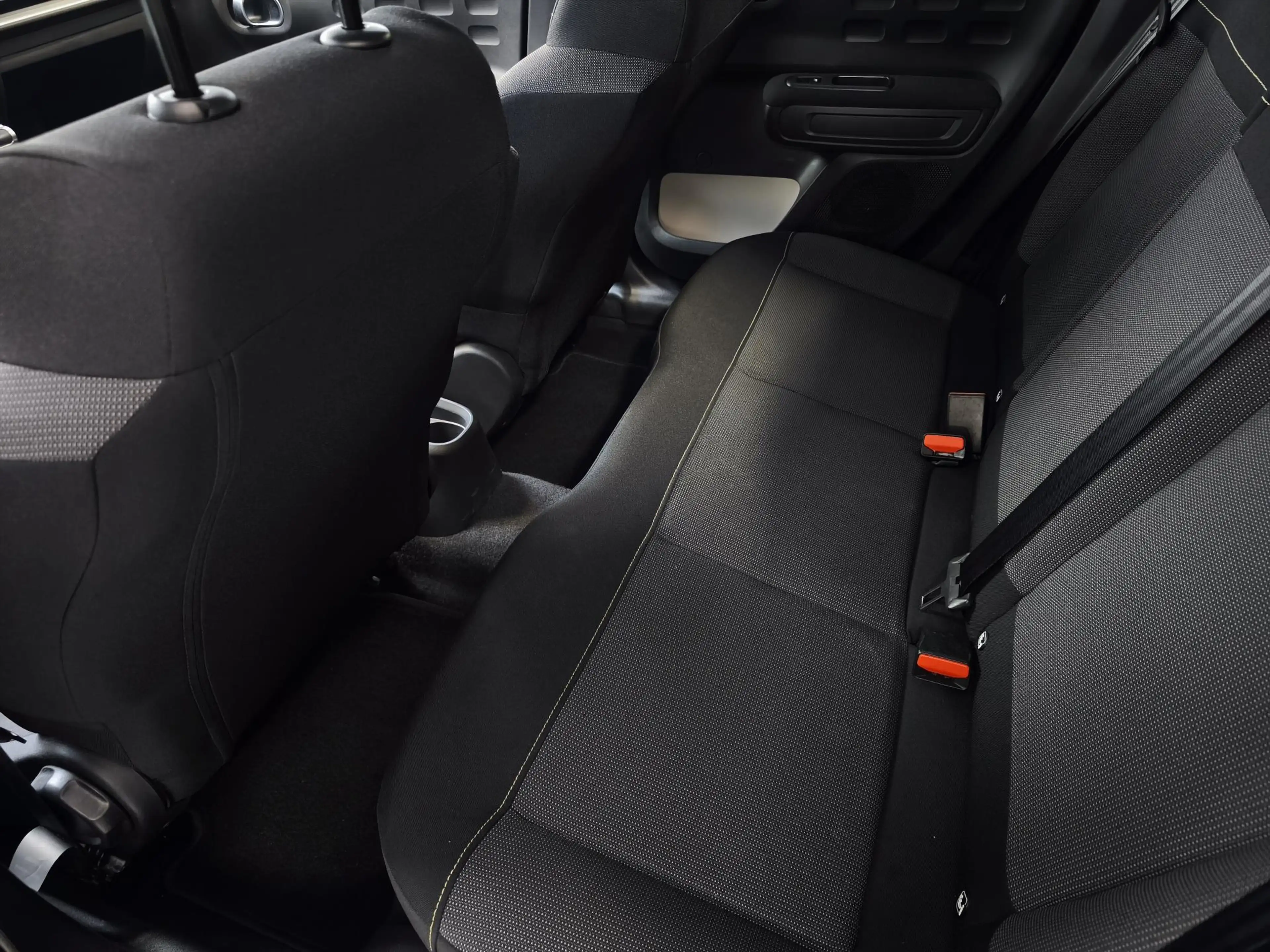 Citroen C3 1.2 PureTech Shine Stoelverwarming | Eco LED | PDC — photo 16