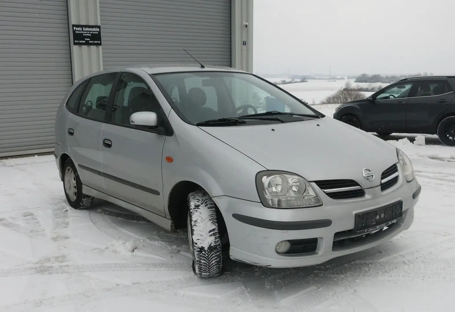 Nissan Almera Tino Tekna, 1.Hand, klima Silber - 2