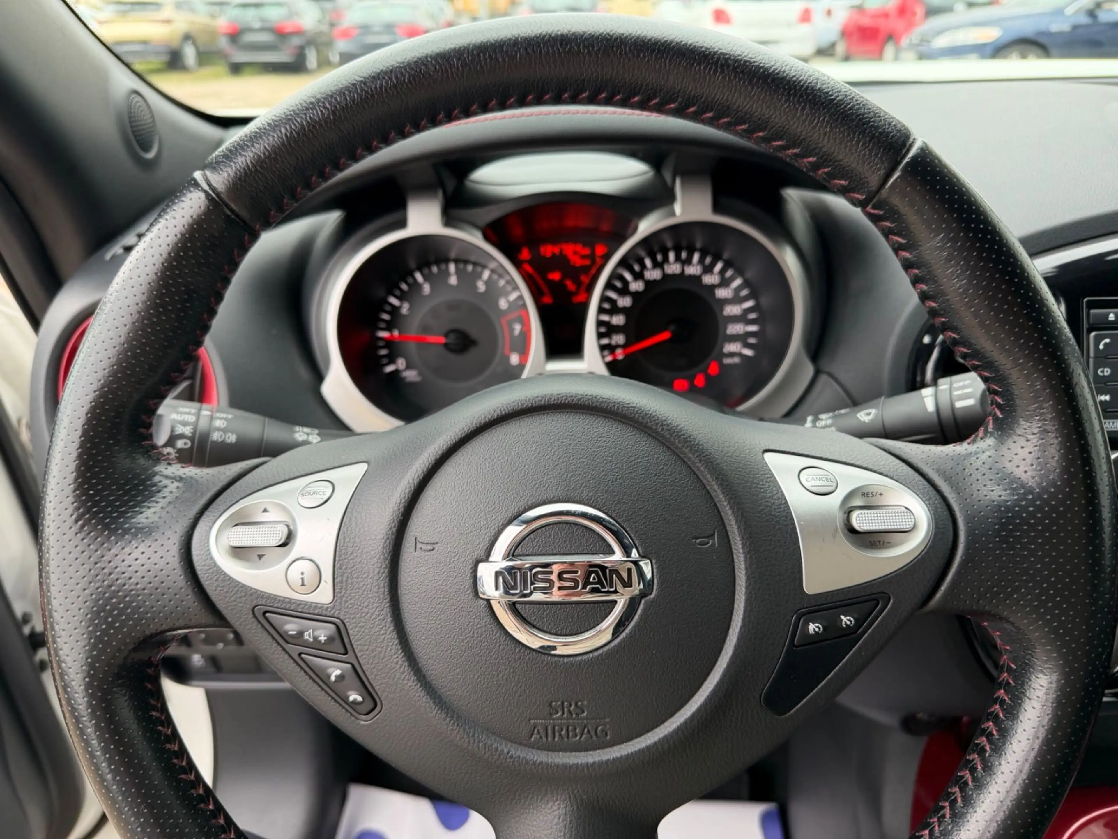 Nissan Juke N-Connecta*Rückfahrkamera* — photo 12