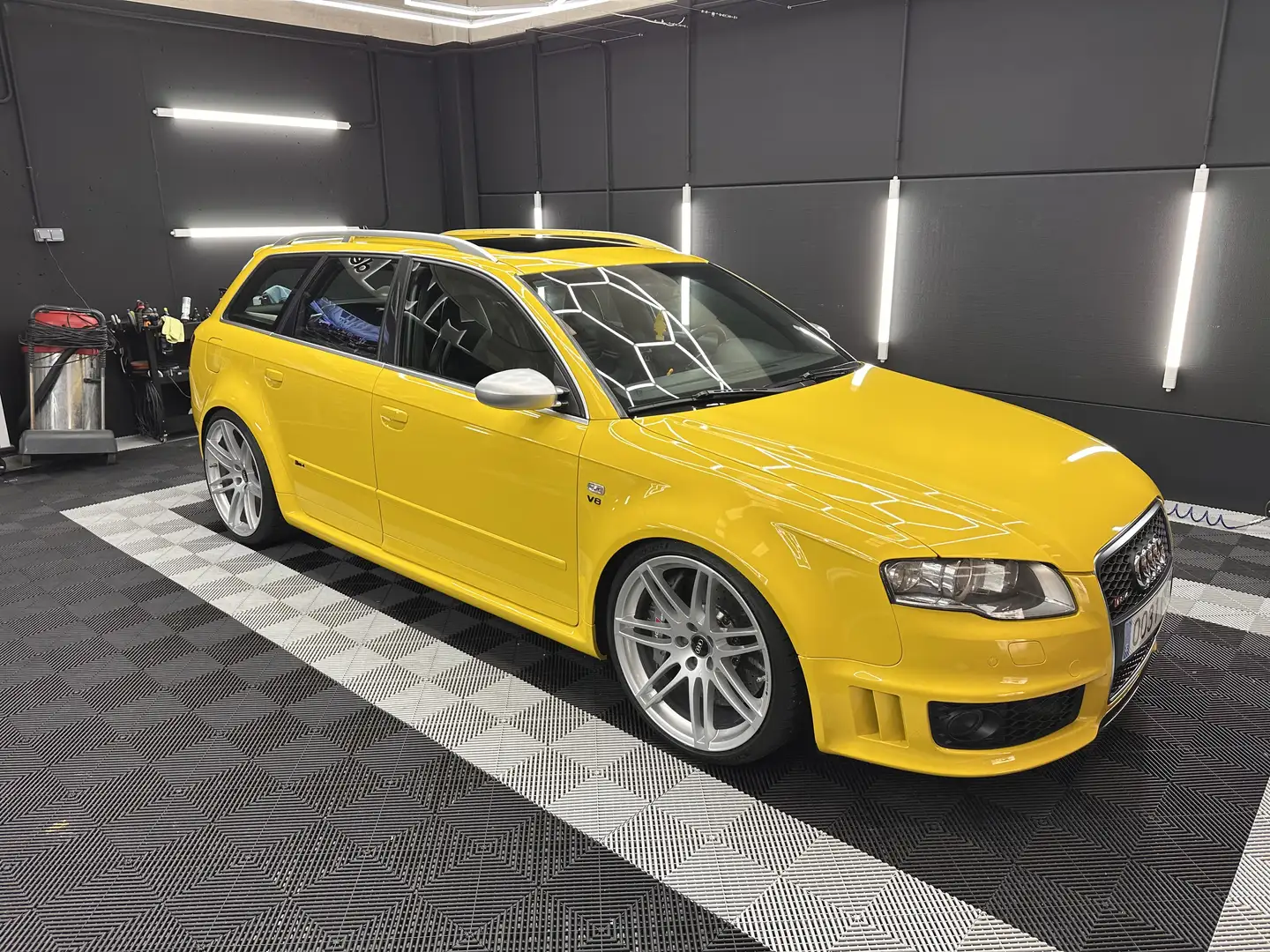 Audi RS4 Avant 4.2 V8 FSI quattro - 2