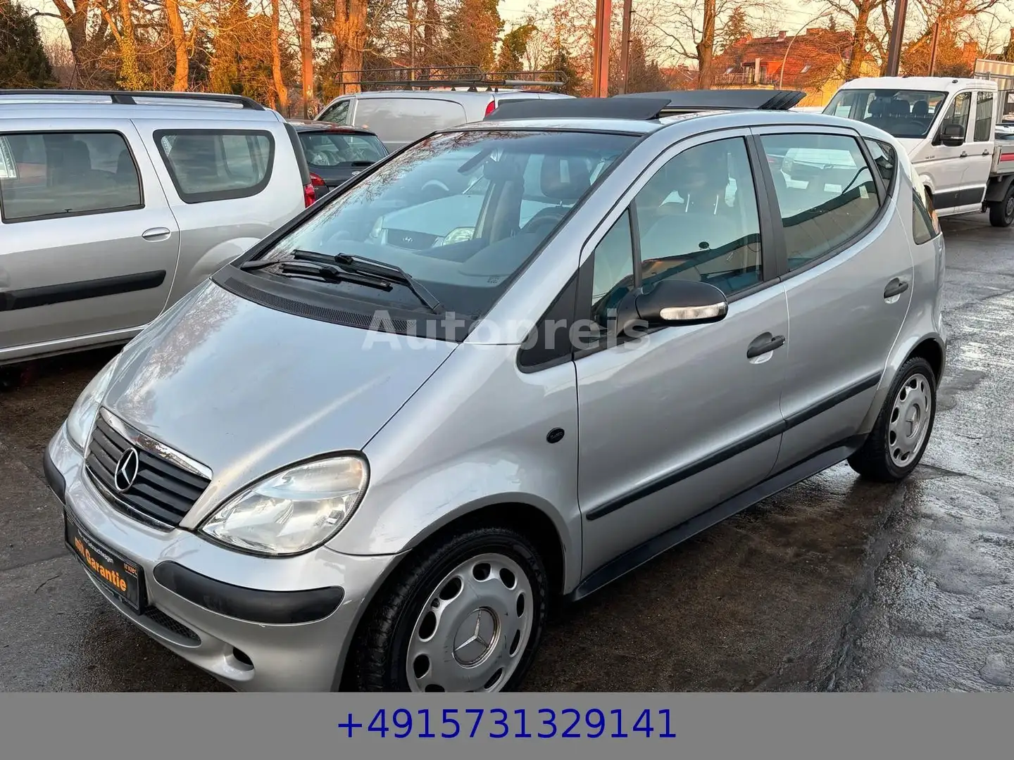 Mercedes-Benz A 160 Klima Automatik Schiebedach SHZ Silber - 1
