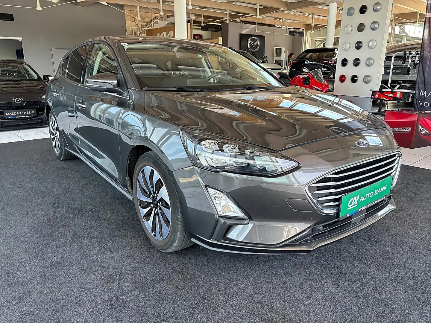 Ford Focus 1,0 EcoBoost Cool & Connect Grau - 2