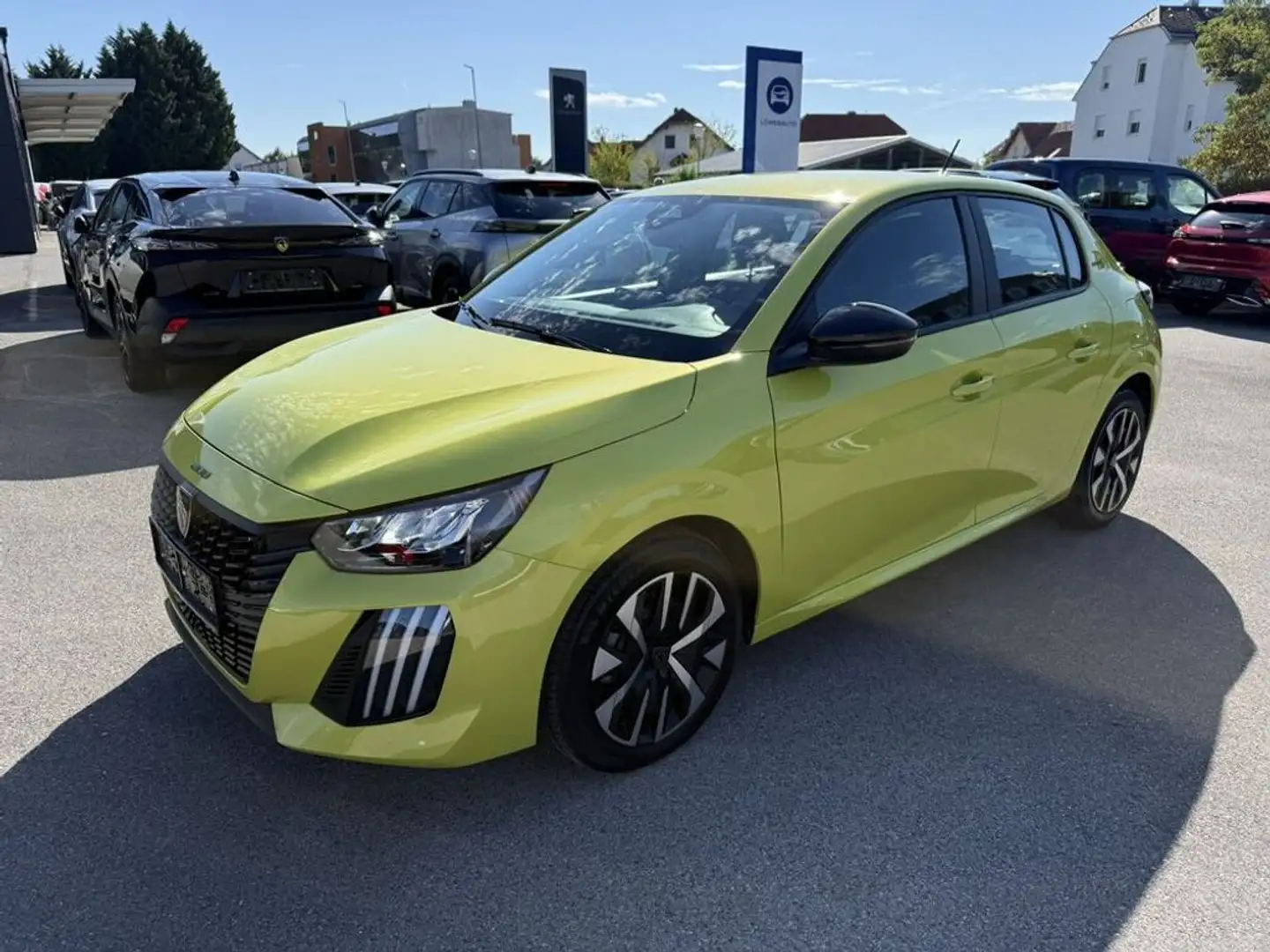Peugeot 208 Style PureTech 100 6-Gang Gelb - 2