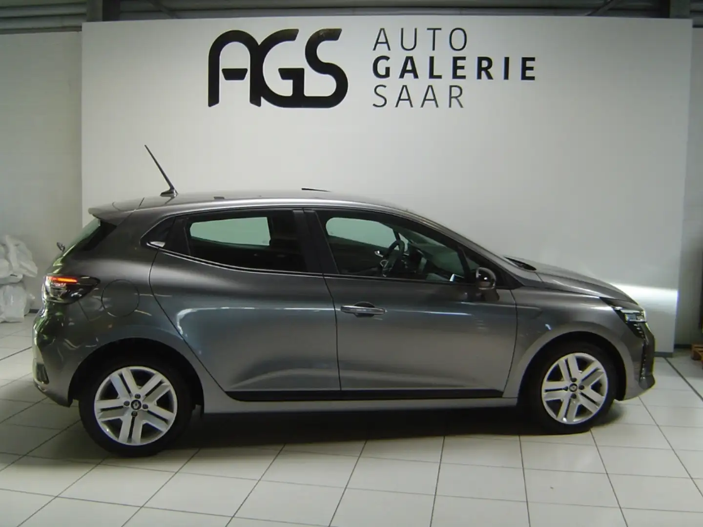 Renault Clio V Evolution 1.0 TCe 90 EU6e Digitales Cockpit LED Grau - 2