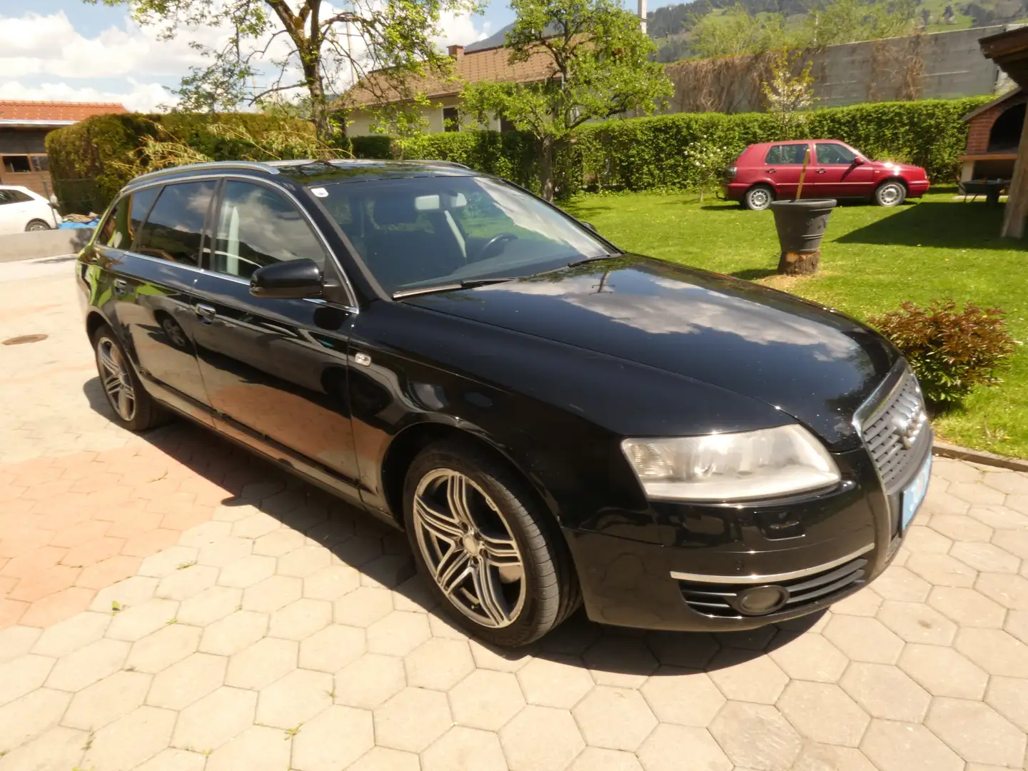 Audi A6 Avant 2,7 TDI V6 Schwarz - 1