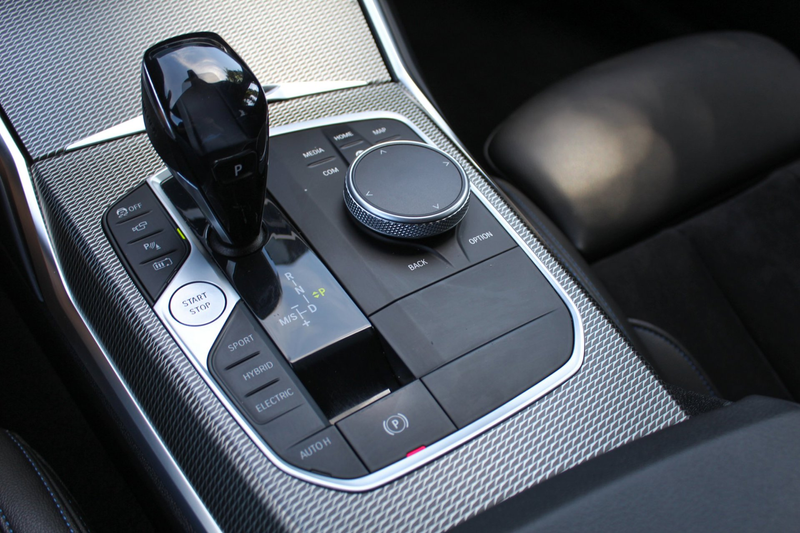 BMW 330 3-serie Touring 330e xDrive High Executive - trekh — photo 13