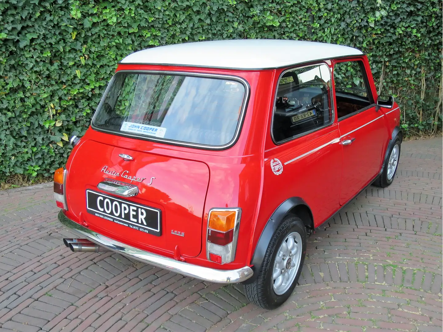 MINI Cooper 1.3 Carb. NL-auto met originele John Cooper S set Rojo - 2