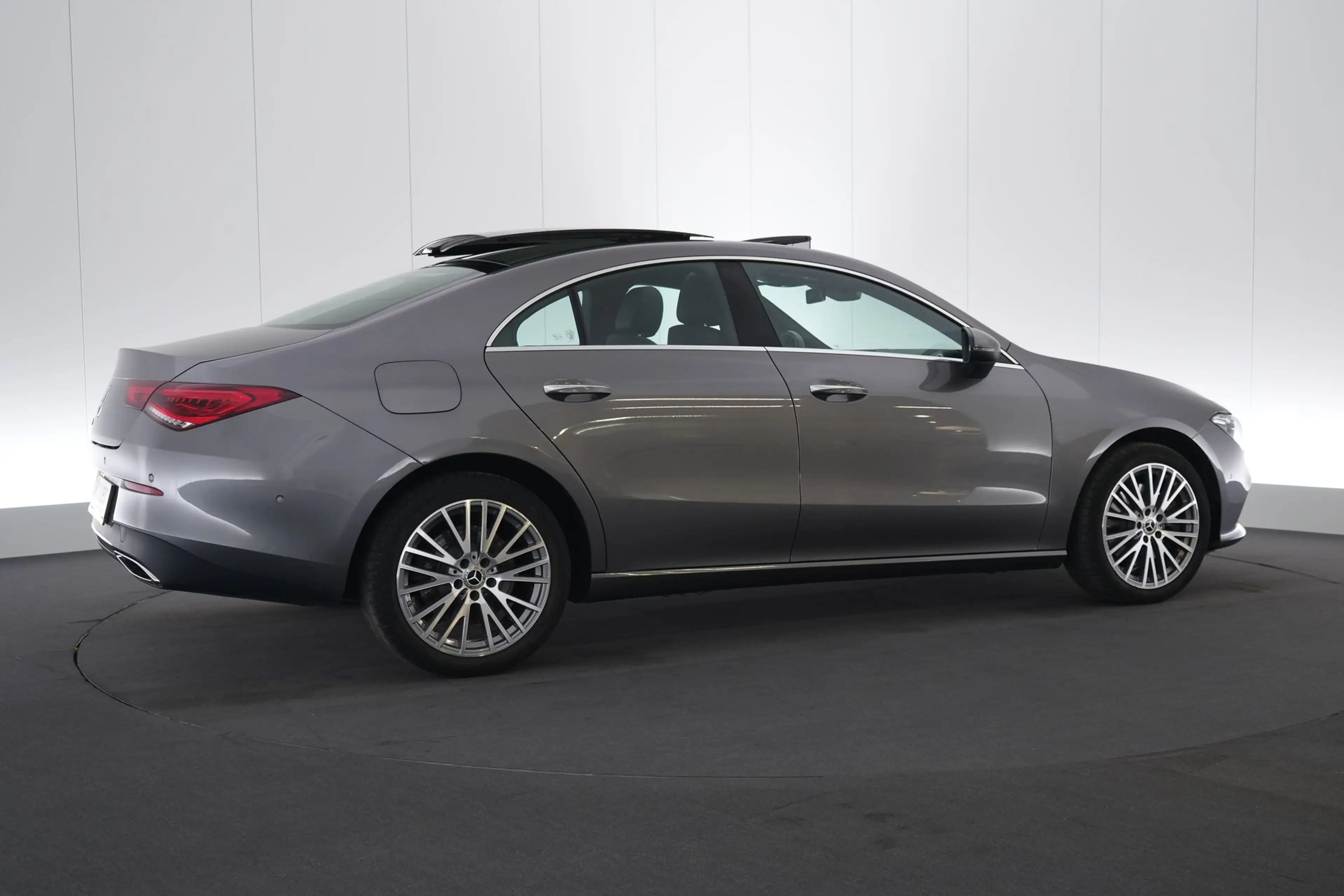 Mercedes-Benz CLA 250 250e PHEV Business Solution Luxury Plus LEDER/CUIR — photo 6