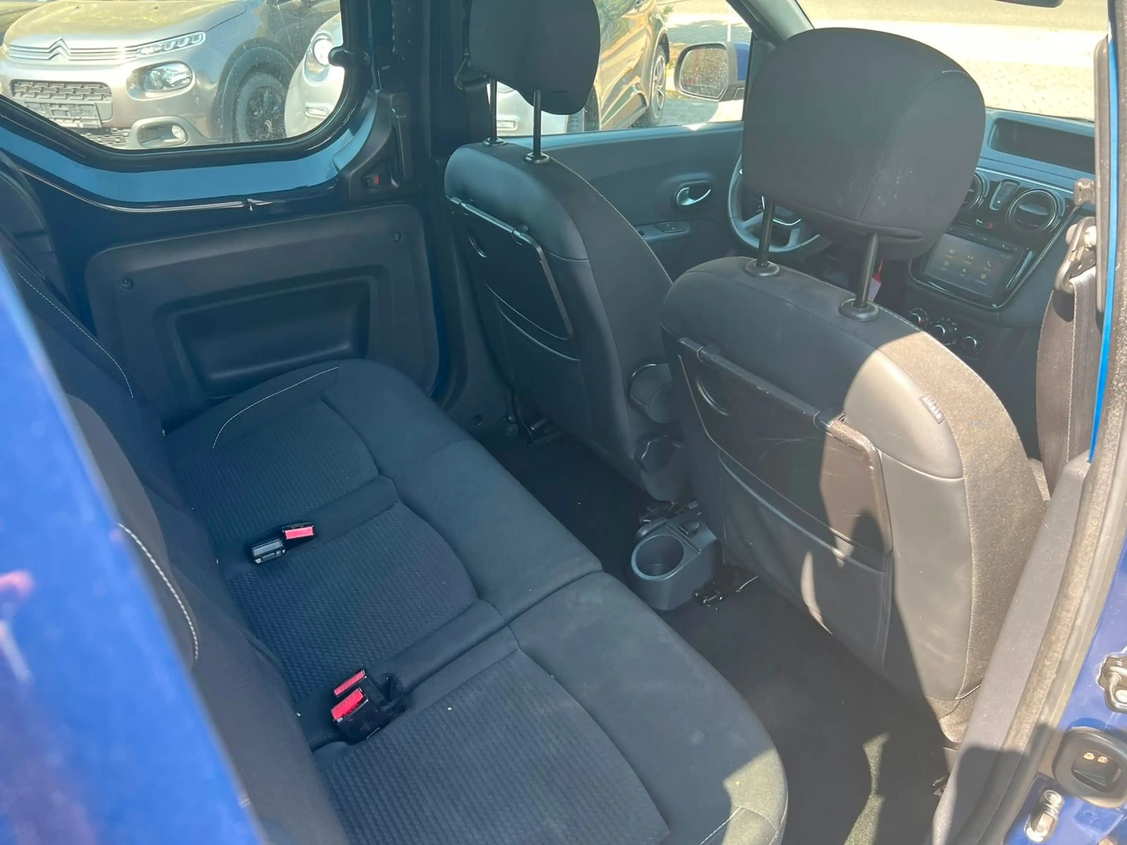 Dacia Dokker LAUREATE KAMERA NAVI KLIMA TEMPOM BLTH — photo 13