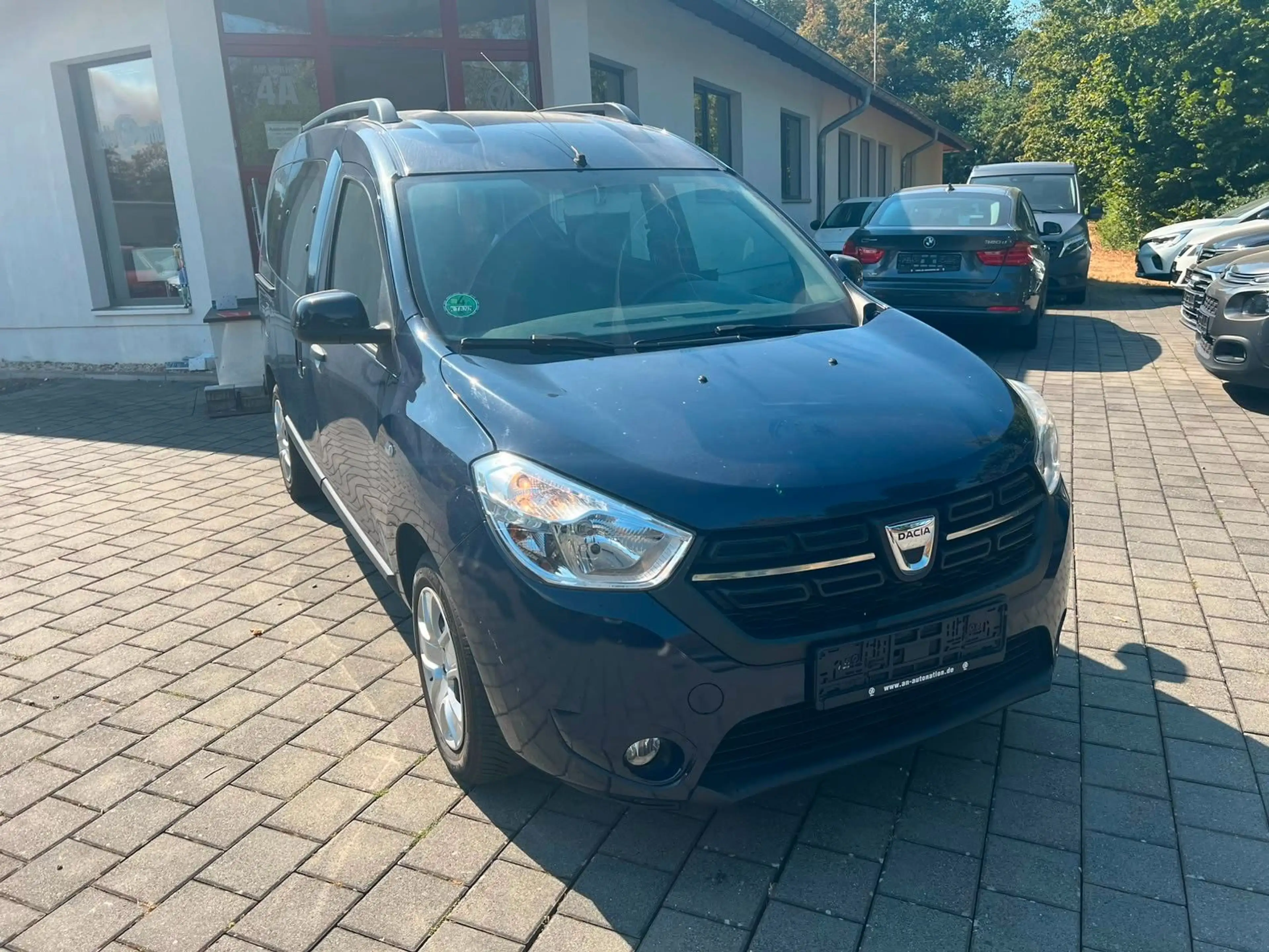 Dacia Dokker LAUREATE KAMERA NAVI KLIMA TEMPOM BLTH — photo 9