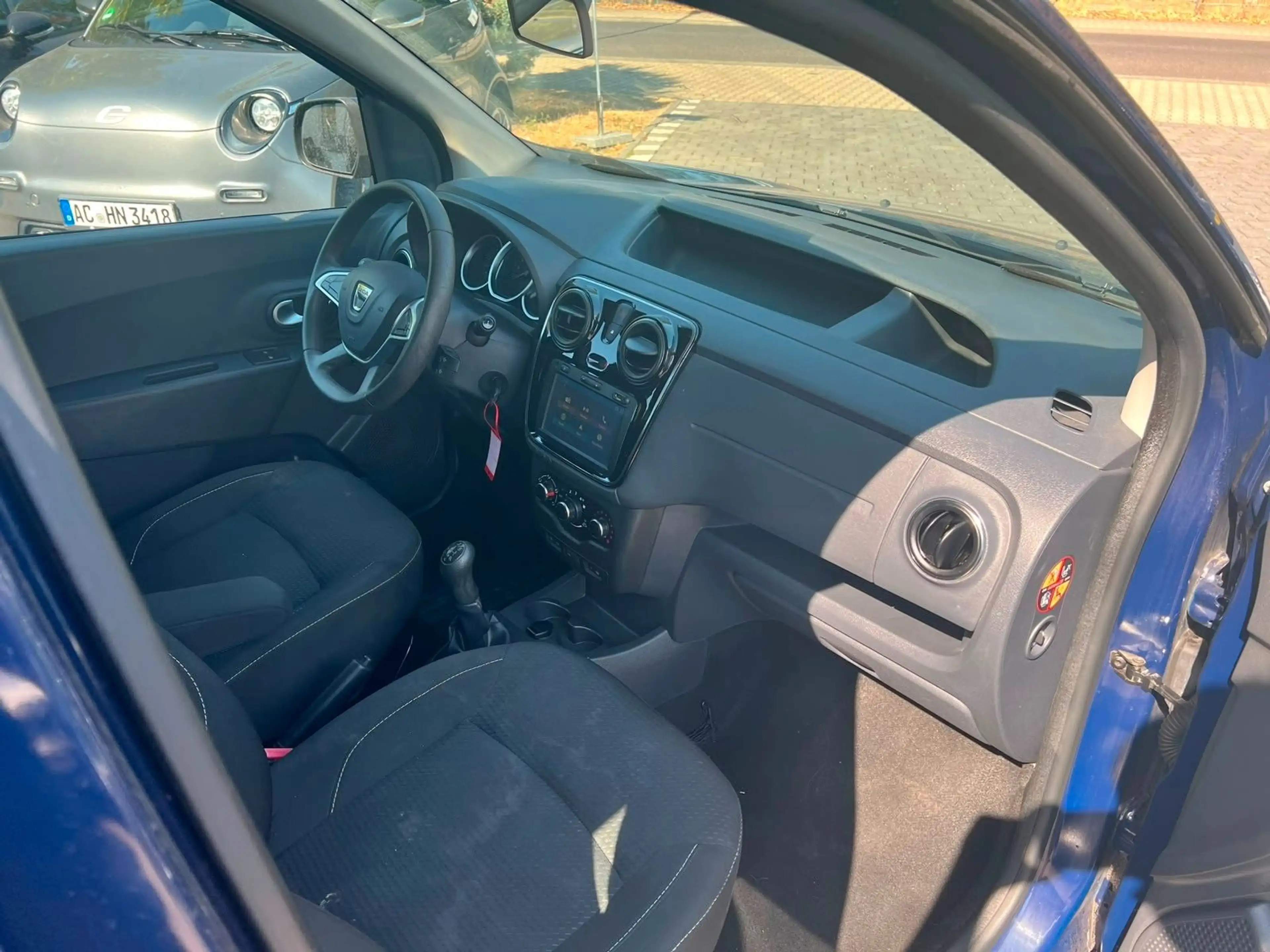 Dacia Dokker LAUREATE KAMERA NAVI KLIMA TEMPOM BLTH — photo 11