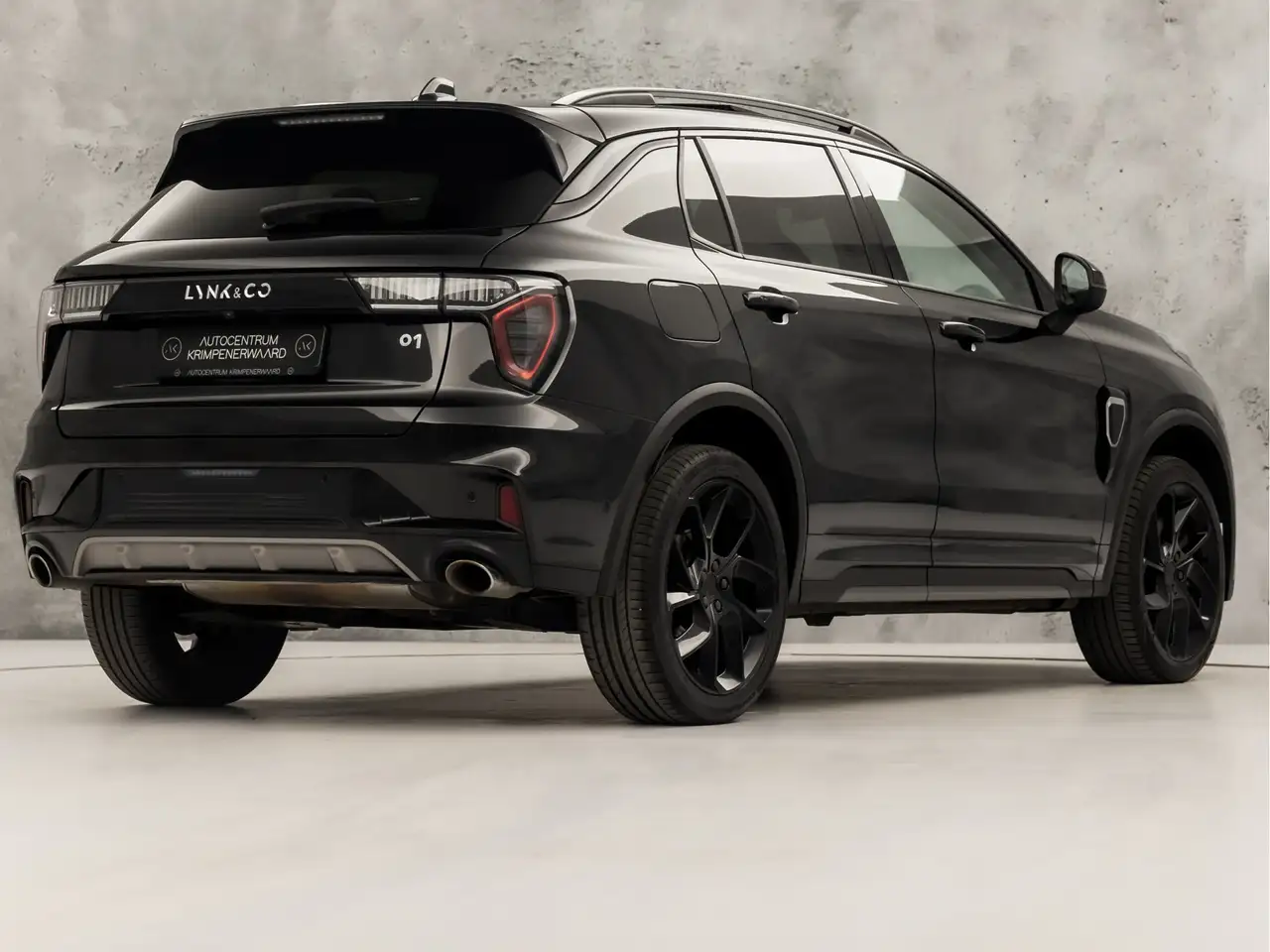 Lynk & Co 01 2022