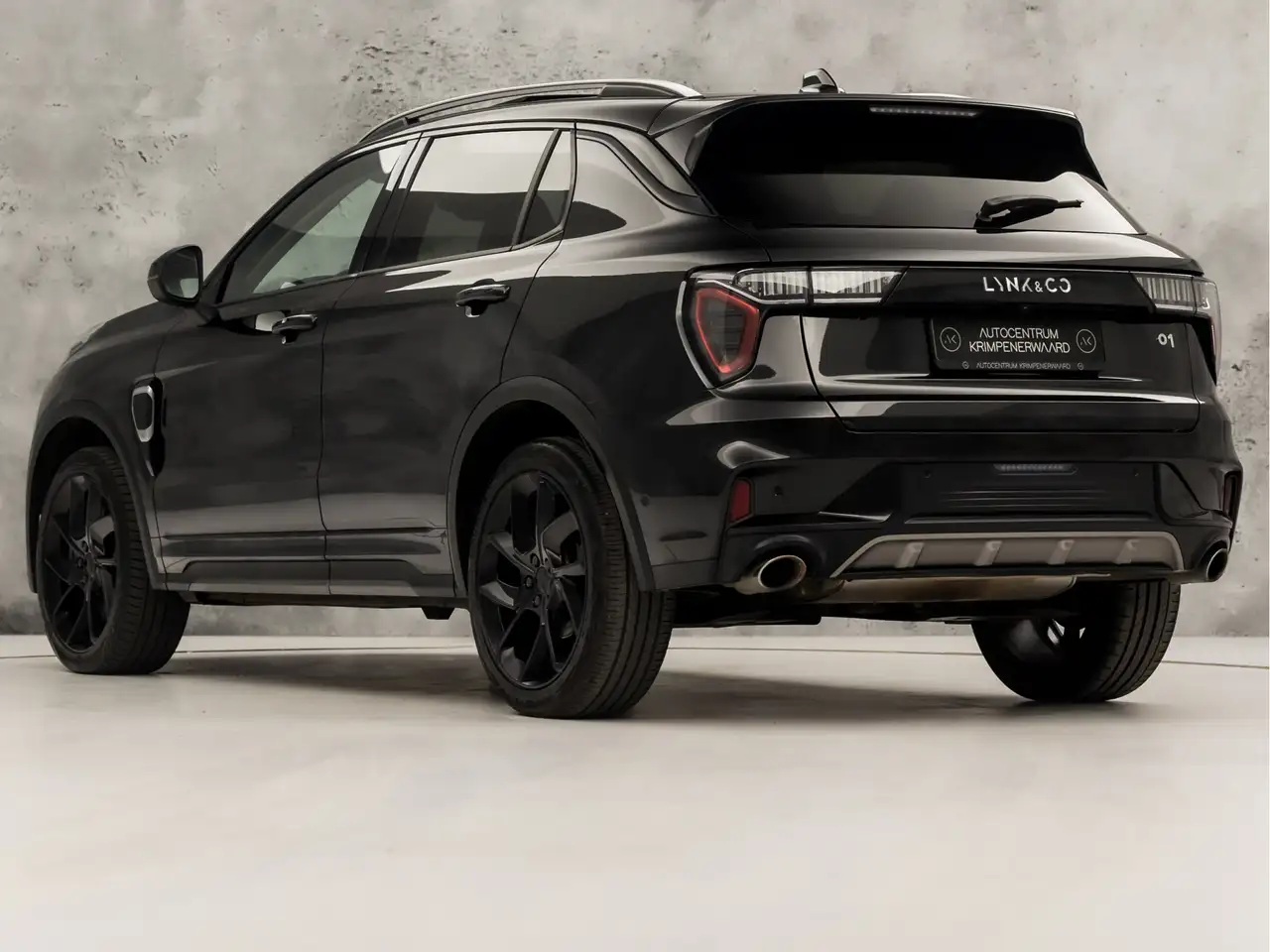 Lynk & Co 01 2022