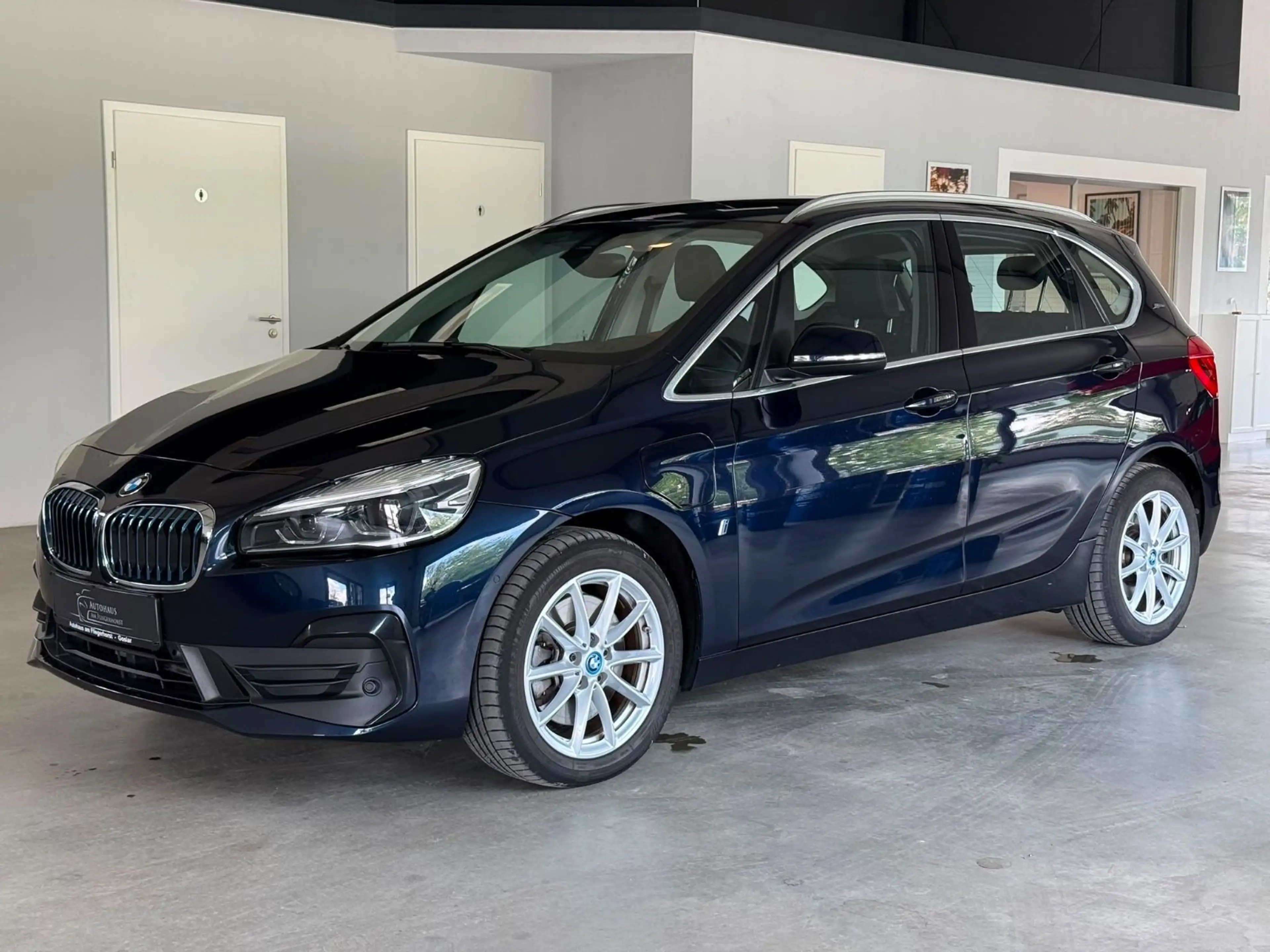 BMW 225 xe Active Tourer Advantage LED/Temp/Kam/Navi