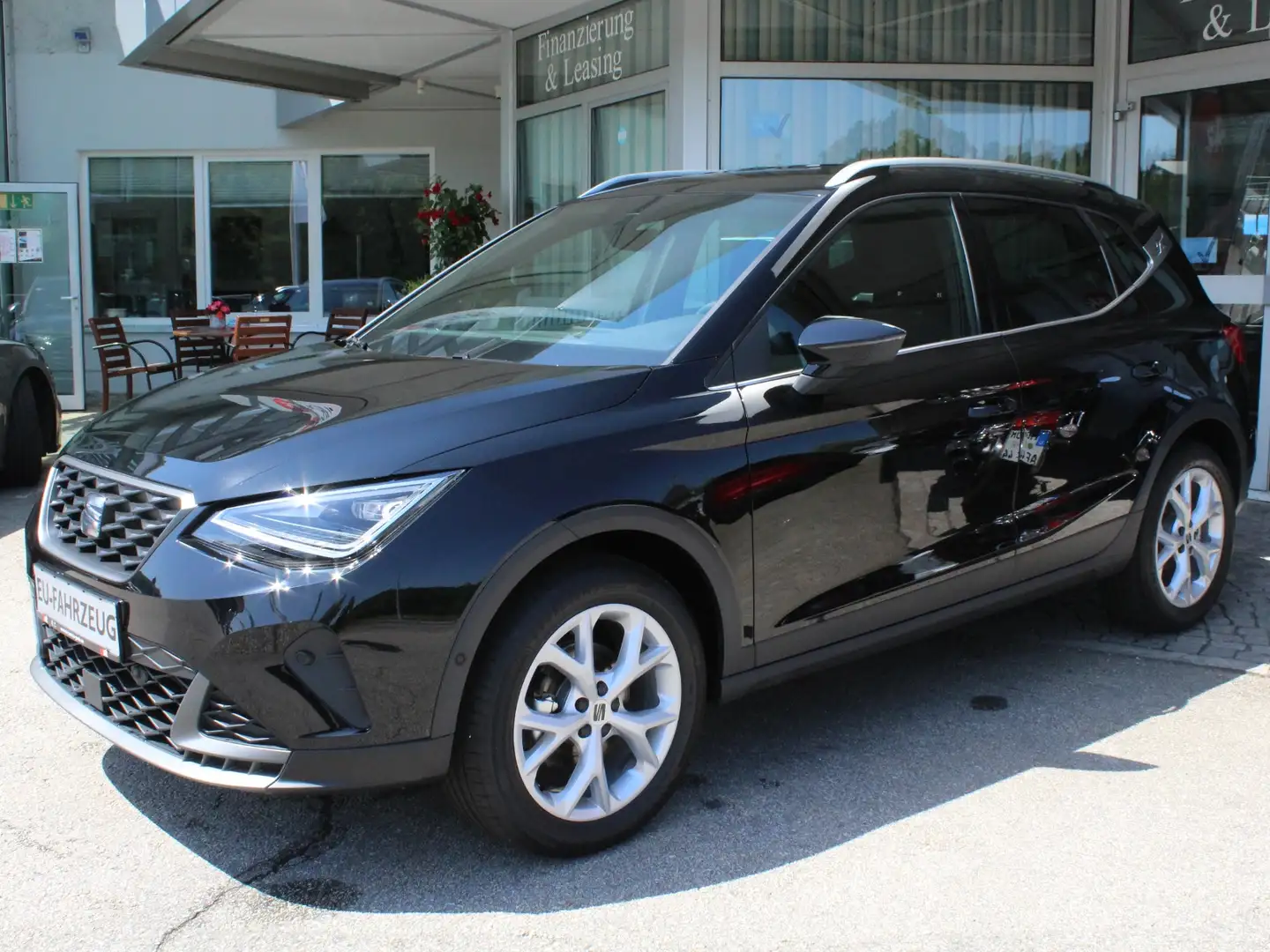 SEAT Arona FR 1.0 TSI DSG 5 Jahre/150.000km Schwarz - 1