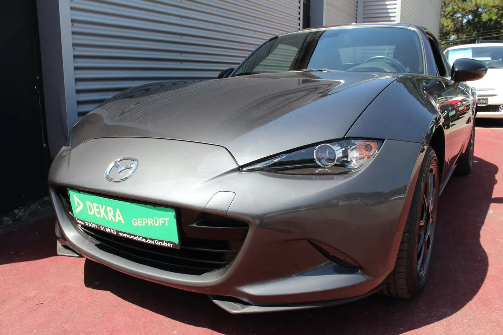 Mazda MX-5 Edition 100 RF KLIMA NAVI LEDER ROT 1.Hd Grau - 1