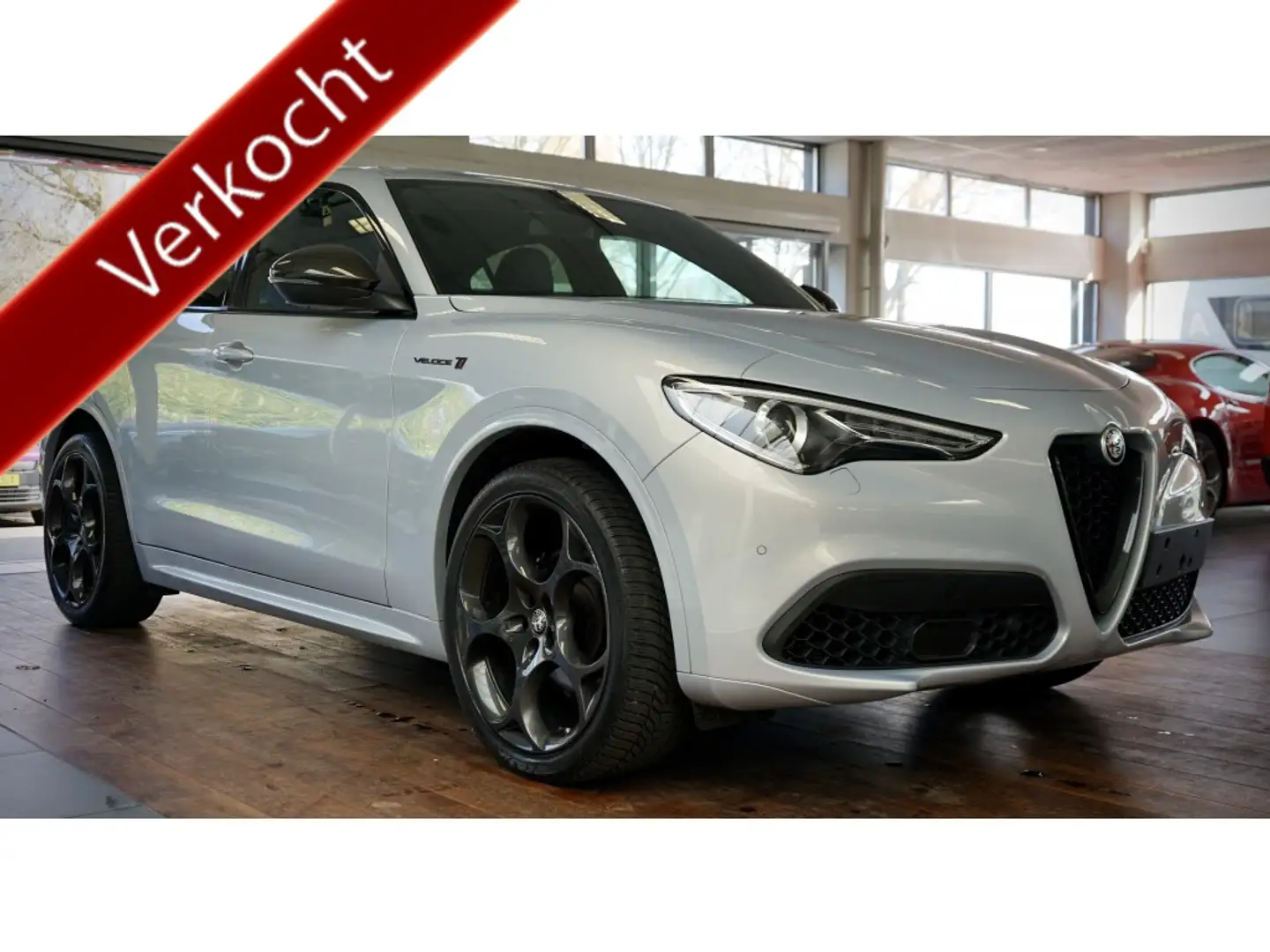 Alfa Romeo Stelvio 2.0 T AWD Veloce Ti | Unieke auto | Weiß - 1