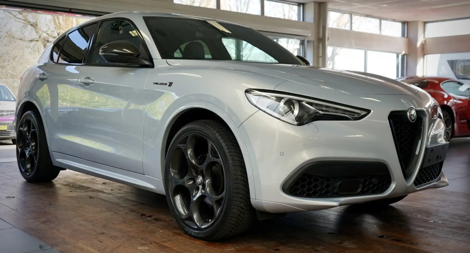 Alfa Romeo Stelvio 2.0 T AWD Veloce Ti Білий - 1
